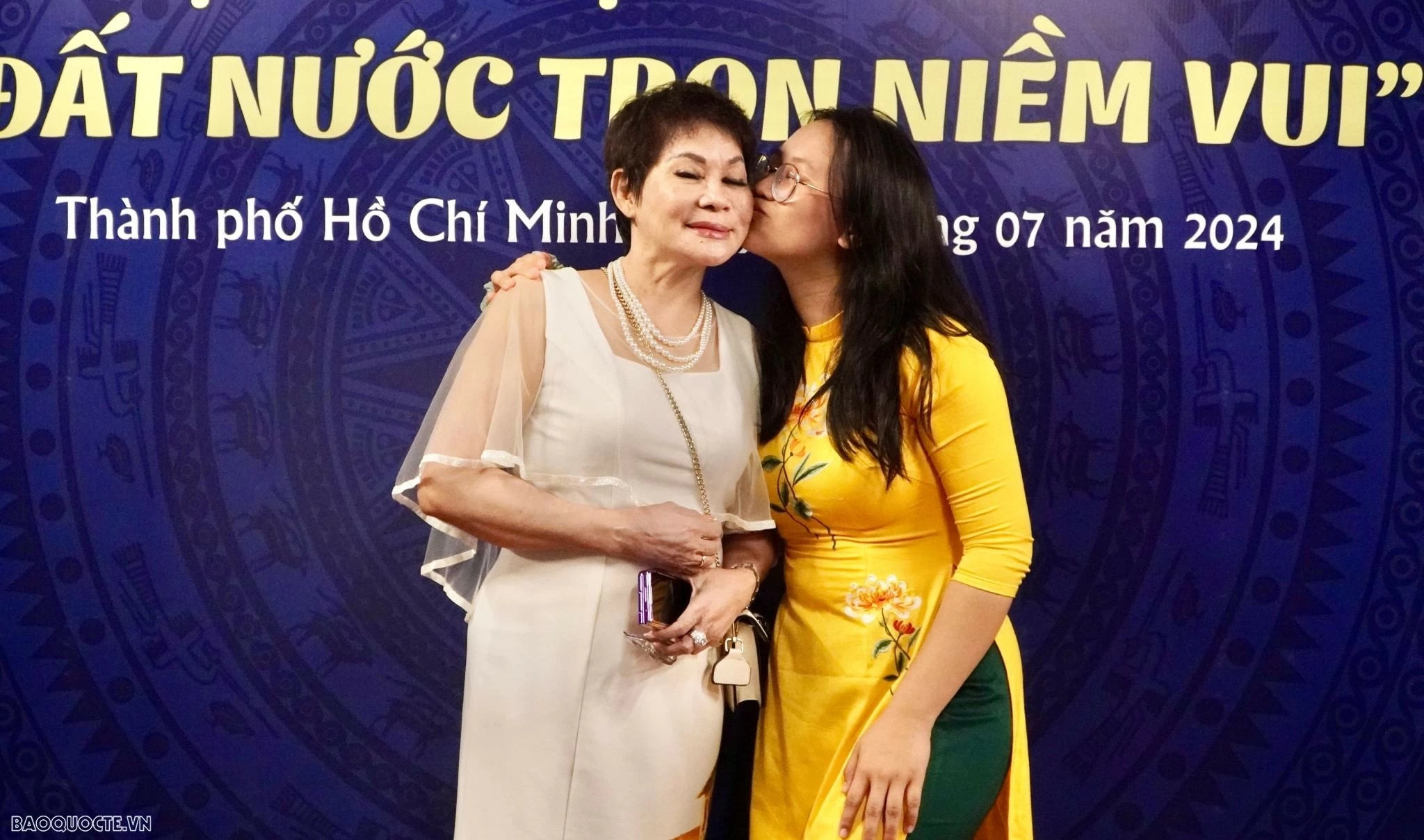 Trại hè Việt Nam 2024: Chuyến đi đầy tự hào và cảm xúc Trại hè Việt Nam 2024: Chuyến đi đầy tự hào và cảm xúc