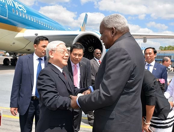 Đại sứ Cuba: Tổng Bí thư Nguyễn Phú Trọng là người bạn gần gũi của Lãnh đạo và nhân dân Cuba Đại sứ Cuba: Tổng Bí thư Nguyễn Phú Trọng là người bạn gần gũi của Lãnh đạo và nhân dân Cuba