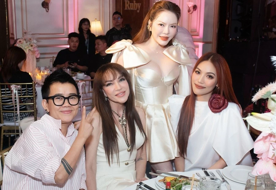 Lý Nhã Kỳ Lý Nhã Kỳ