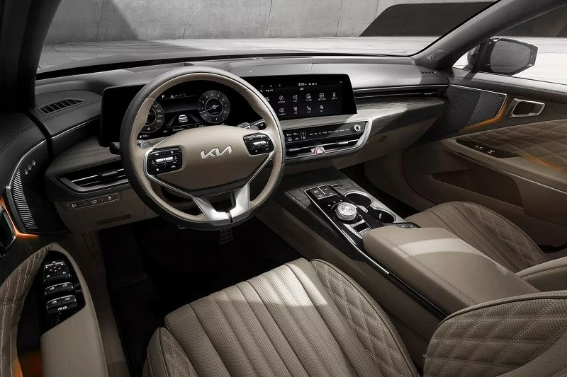 Nội thất của Kia K8 hiện hành Nội thất của Kia K8 hiện hành