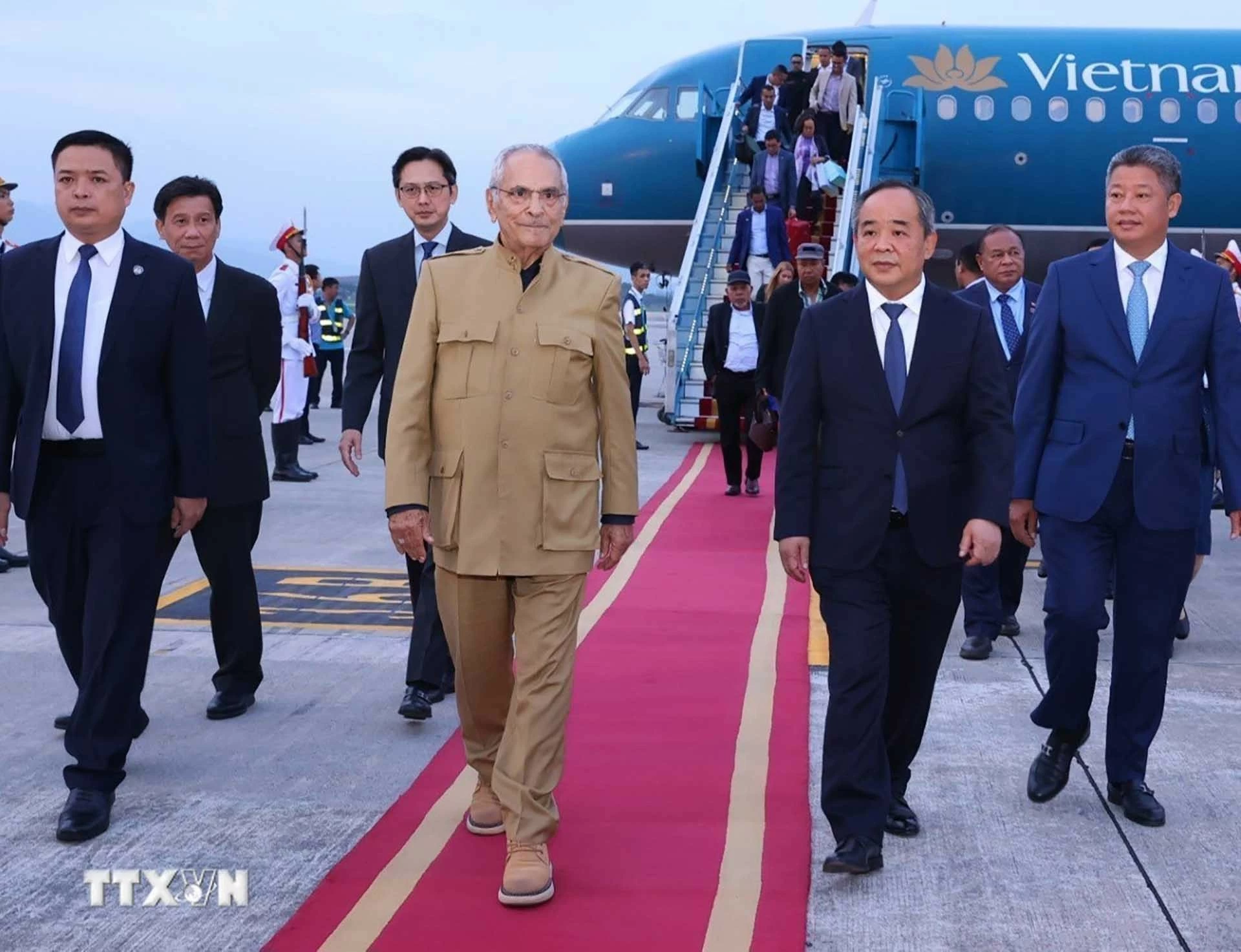 Tổng thống Timor-Leste đến Hà Nội, bắt đầu thăm cấp Nhà nước tới Việt Nam Tổng thống Timor-Leste đến Hà Nội, bắt đầu thăm cấp Nhà nước tới Việt Nam