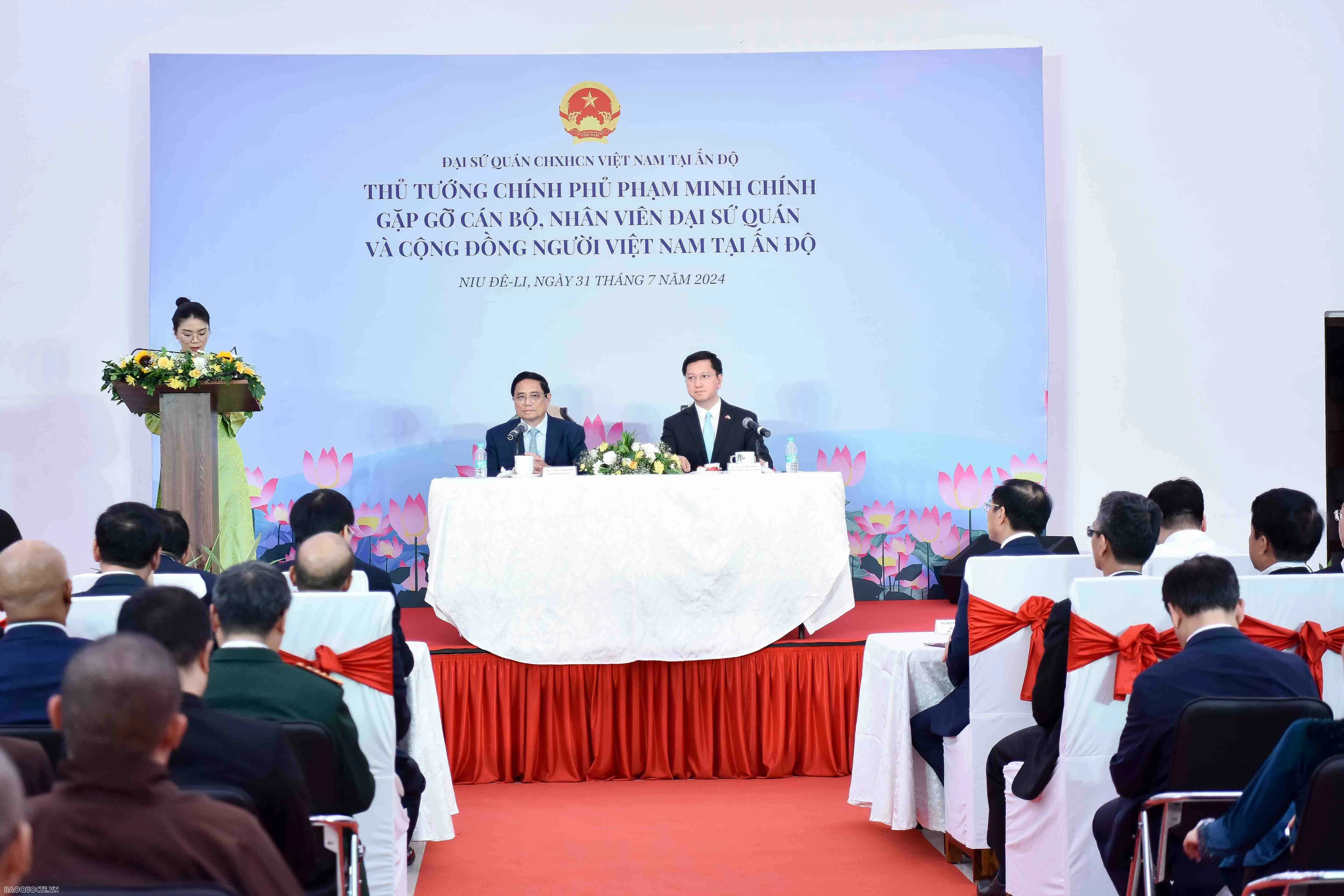 Thủ tướng Phạm Minh Chính cắt băng khánh thành trụ sở Đại sứ quán Việt Nam tại Ấn Độ Thủ tướng Phạm Minh Chính cắt băng khánh thành trụ sở Đại sứ quán Việt Nam tại Ấn Độ