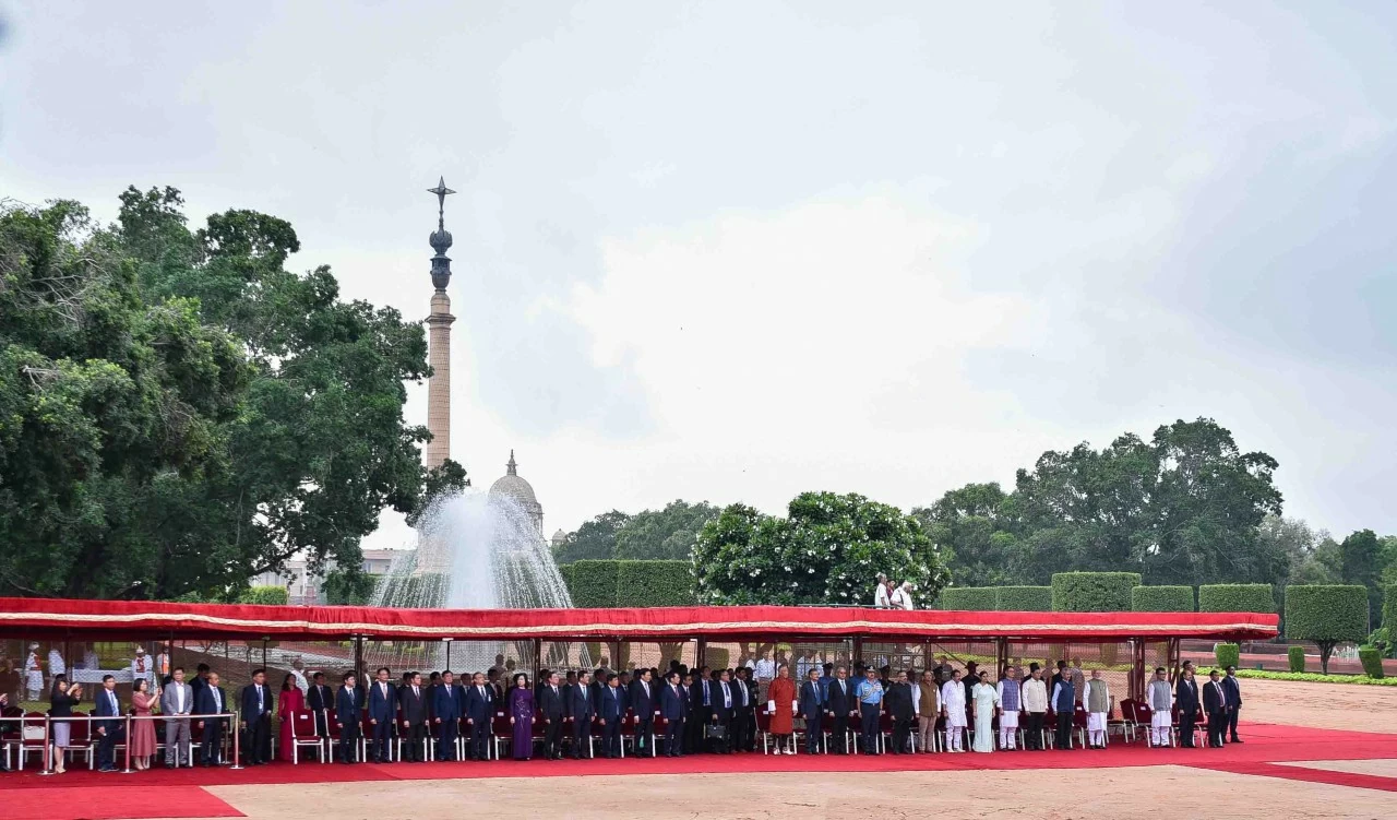 Lễ đón chính thức Thủ tướng Chính phủ Phạm Minh Chính tại Phủ Tổng thống Ấn Độ Lễ đón chính thức Thủ tướng Chính phủ Phạm Minh Chính tại Phủ Tổng thống Ấn Độ