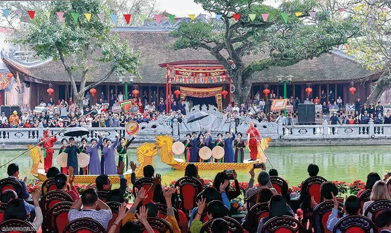 Dân ca quan họ Bắc Ninh được UNESCO công nhận là Di sản văn hóa phi vật thể đại diện của nhân loại. Dân ca quan họ Bắc Ninh được UNESCO công nhận là Di sản văn hóa phi vật thể đại diện của nhân loại.