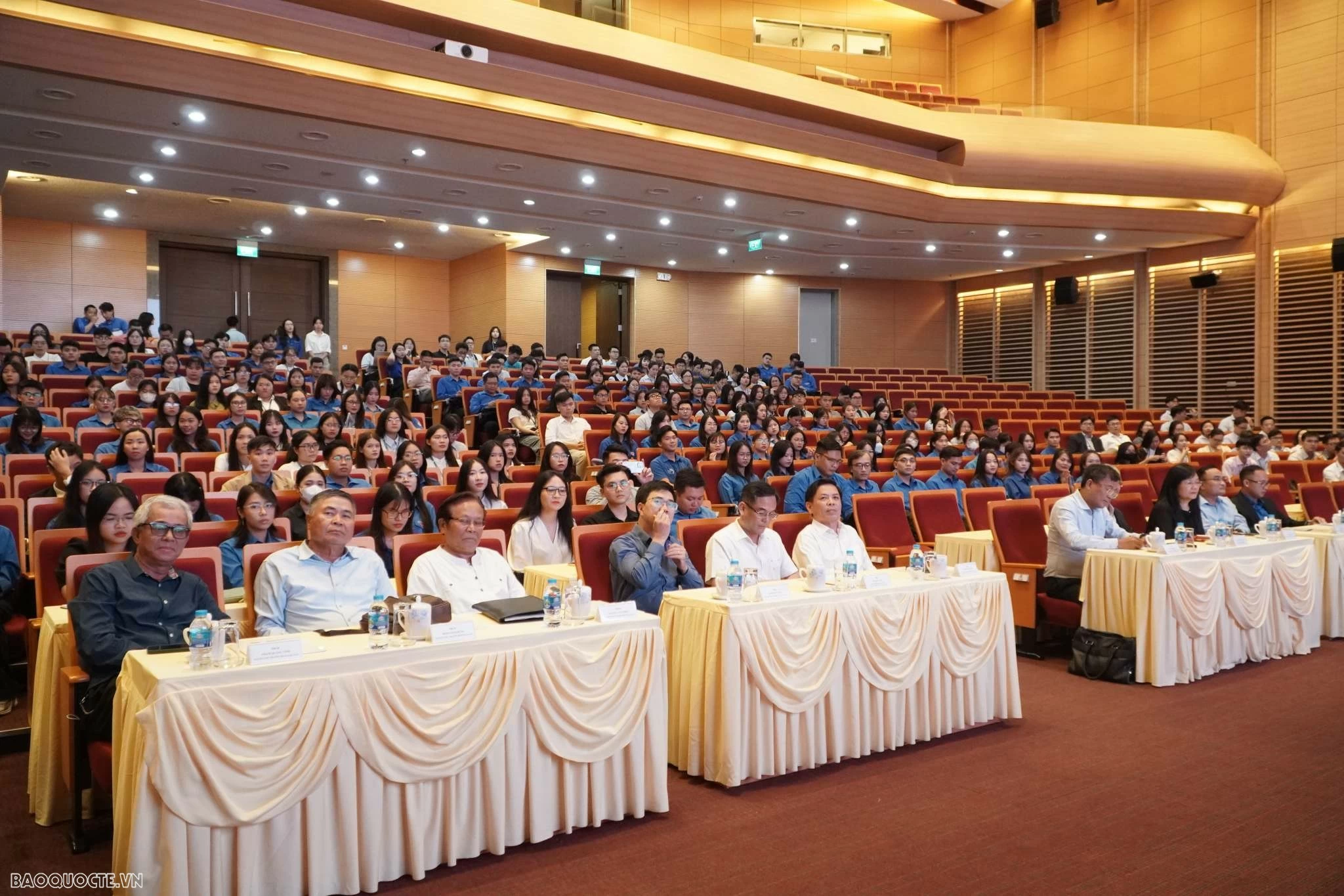 Thanh niên học tập và rèn luyện theo phong cách 'ngoại giao cây tre Việt Nam' của cố Tổng Bí thư Nguyễn Phú Trọng Thanh niên học tập và rèn luyện theo phong cách 'ngoại giao cây tre Việt Nam' của cố Tổng Bí thư Nguyễn Phú Trọng