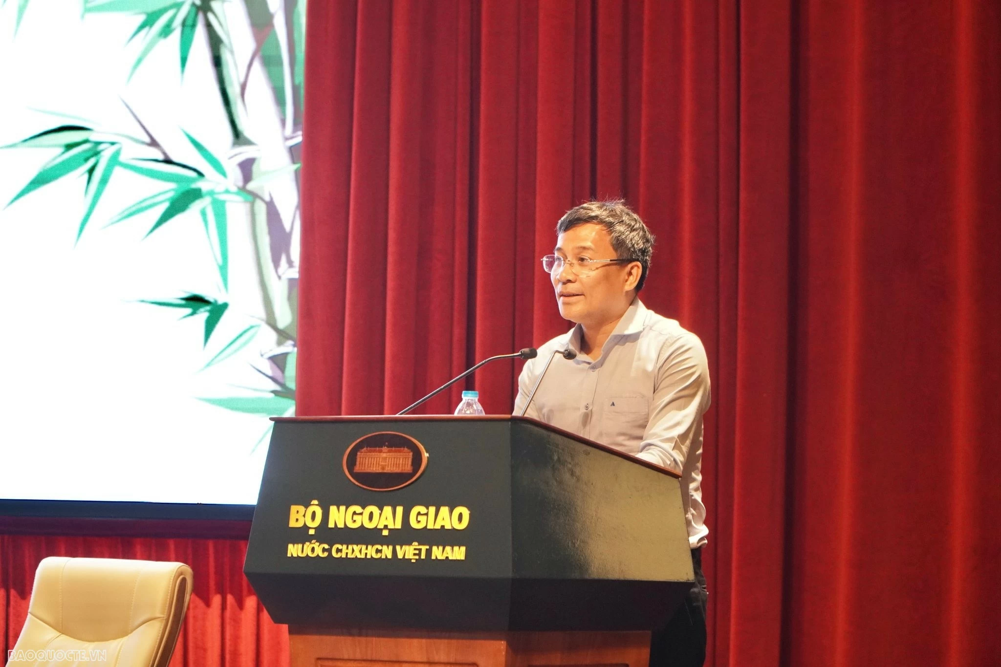 Thanh niên học tập và rèn luyện theo phong cách 'ngoại giao cây tre Việt Nam' của cố Tổng Bí thư Nguyễn Phú Trọng Thanh niên học tập và rèn luyện theo phong cách 'ngoại giao cây tre Việt Nam' của cố Tổng Bí thư Nguyễn Phú Trọng