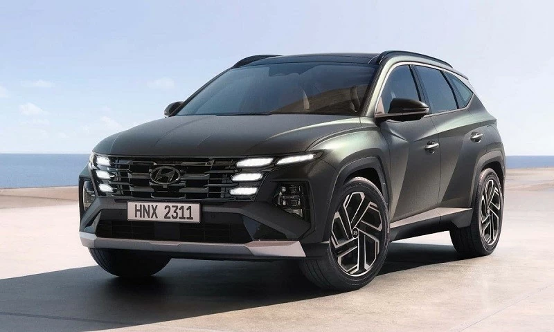 Ngoại thất Hyundai Tucson 2024 thay đổi nhẹ ở phần đầu xe. Ngoại thất Hyundai Tucson 2024 thay đổi nhẹ ở phần đầu xe.