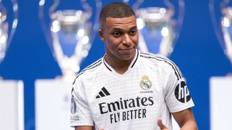 HLV Ancelotti ấn định trận ra mắt của Mbappe tại Real Madrid HLV Ancelotti ấn định trận ra mắt của Mbappe tại Real Madrid