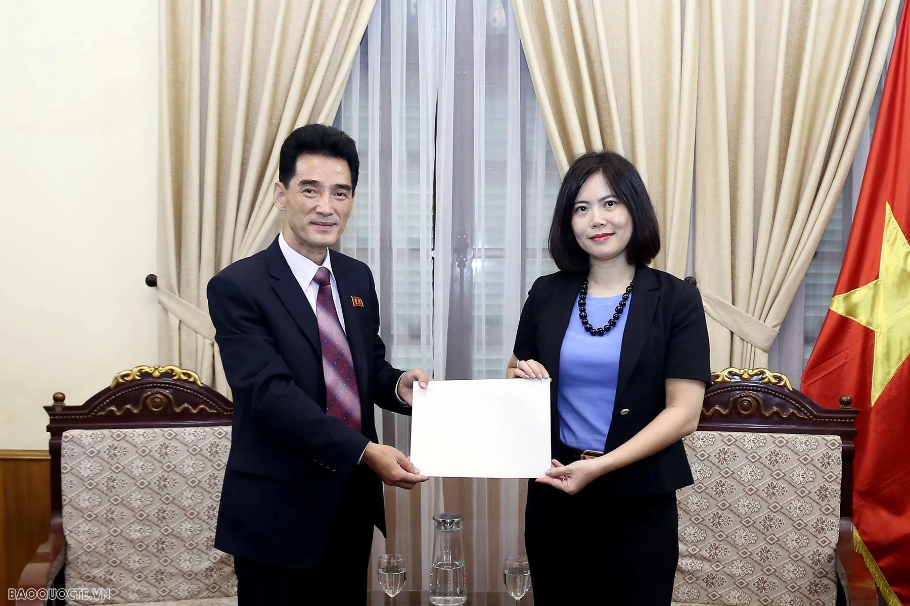 Tiếp nhận bản sao Thư ủy nhiệm bổ nhiệm Đại sứ Triều Tiên tại Việt Nam Tiếp nhận bản sao Thư ủy nhiệm bổ nhiệm Đại sứ Triều Tiên tại Việt Nam