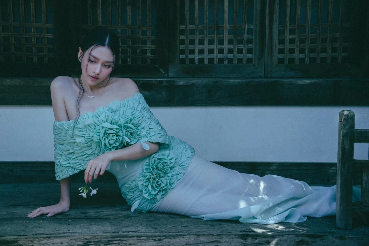 Á hậu Tường San Á hậu Tường San khoe sắc vóc gợi cảm, trẻ trung tuổi 24