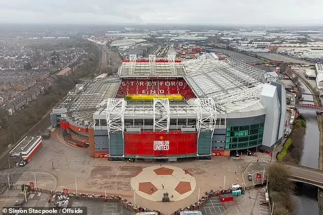 Nhà tài trợ MU can thiệp, sân Old Trafford sắp đổi tên Nhà tài trợ MU can thiệp, sân Old Trafford sắp đổi tên