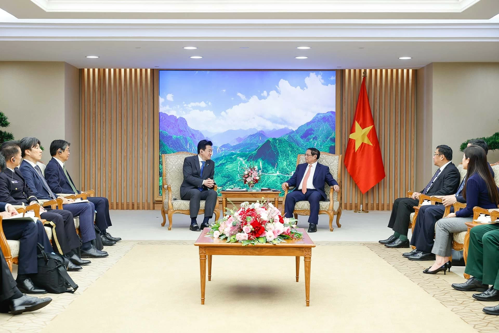 Thủ tướng Phạm Minh Chính tiếp Bộ trưởng Quốc phòng Nhật Bản Thủ tướng Phạm Minh Chính tiếp Bộ trưởng Quốc phòng Nhật Bản