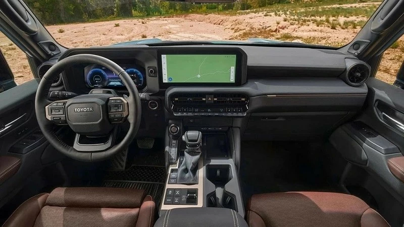 Nội thất của Toyota Land Cruiser Prado 2024 Nội thất của Toyota Land Cruiser Prado 2024