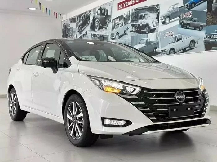Nissan Almera 2024 có thay đổi nhẹ về thiết kế phần đầu xe Nissan Almera 2024 có thay đổi nhẹ về thiết kế phần đầu xe