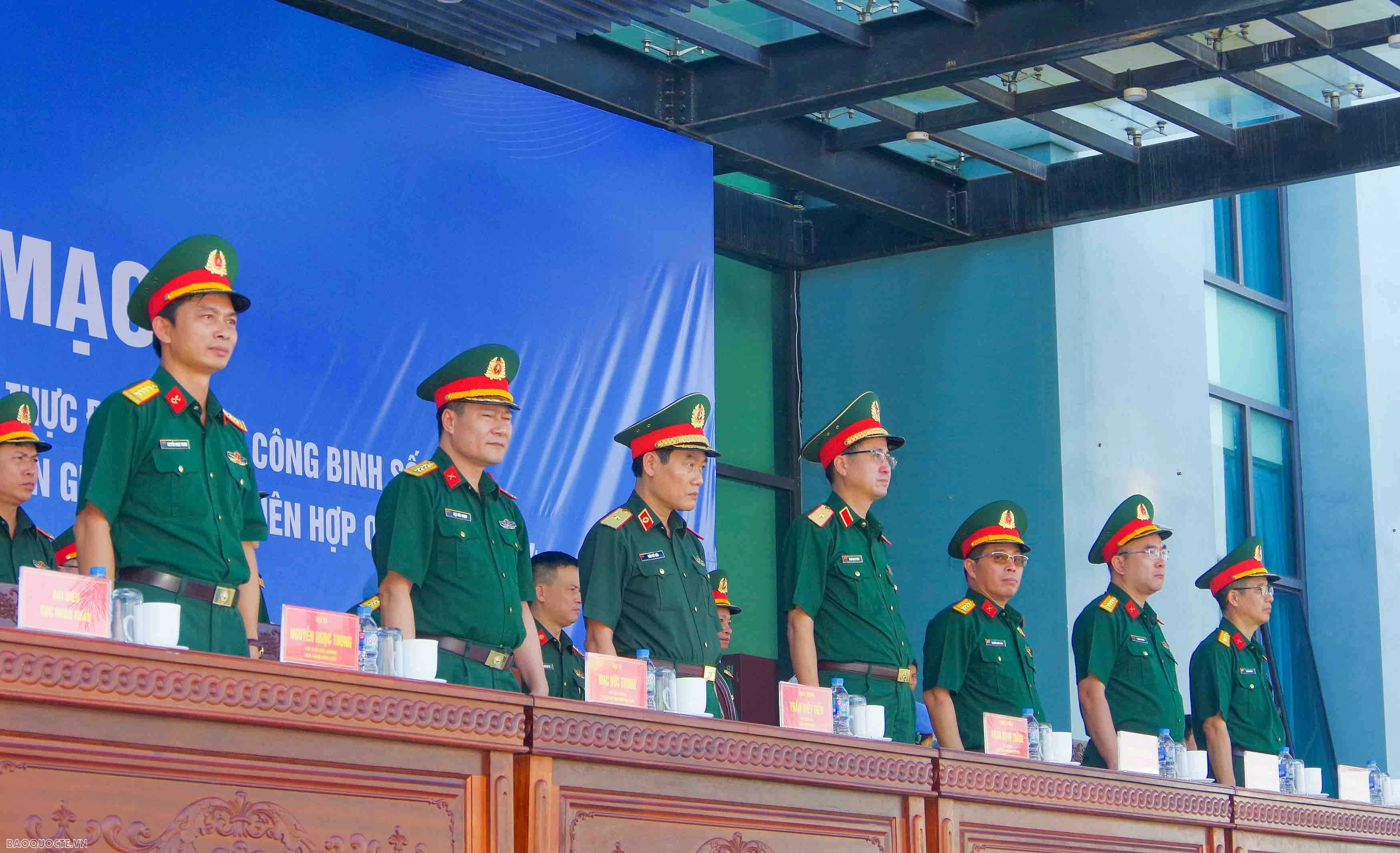 Khai mạc Khóa huấn luyện tiền triển khai và diễn tập thực địa cho Đội Công binh số 3 và Bệnh viện dã chiến cấp 2 số 6 Khai mạc Khóa huấn luyện tiền triển khai và diễn tập thực địa cho Đội Công binh số 3 và Bệnh viện dã chiến cấp 2 số 6