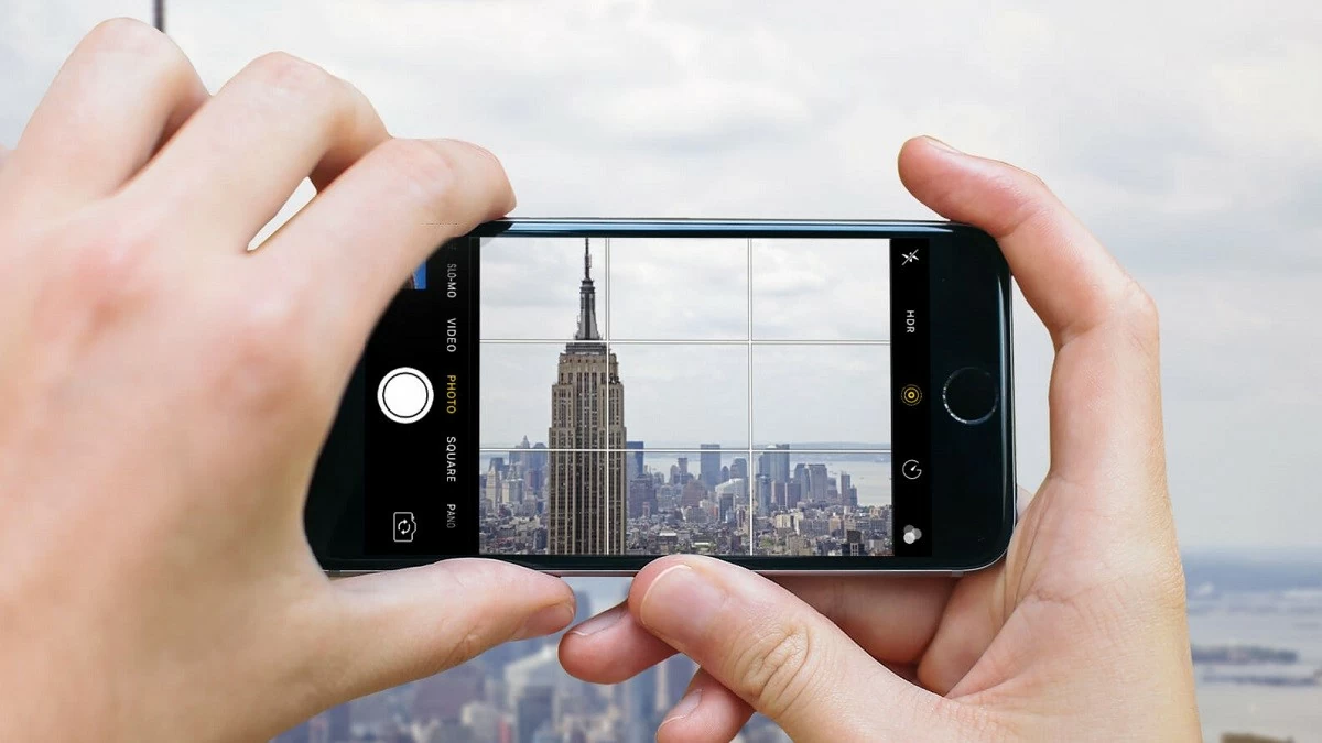 Bật lưới camera iPhone đơn giản và dễ thực hiện nhất Bật lưới camera iPhone đơn giản và dễ thực hiện nhất