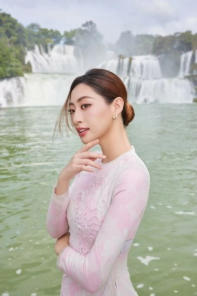Sao Việt Sao Việt