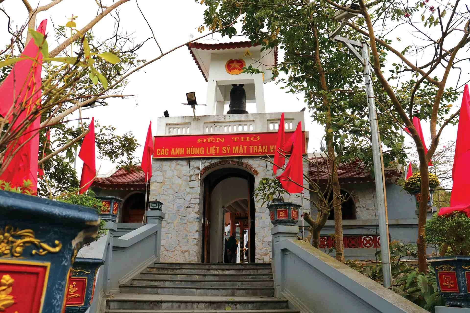 Miền đá đã nở hoa Miền đá đã nở hoa