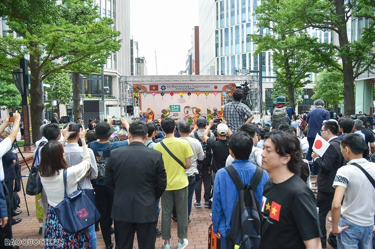 Tưng bừng khai mạc Lễ hội Việt Nam lần thứ 3 tại TP Sapporo, Hokkaido, Nhật Bản Tưng bừng khai mạc Lễ hội Việt Nam lần thứ 3 tại TP Sapporo, Hokkaido, Nhật Bản