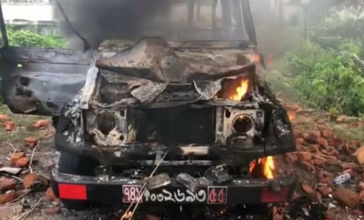 Bạo loạn đẫm máu ở Bangladesh vẫn tiếp diễn Bạo loạn đẫm máu ở Bangladesh vẫn tiếp diễn