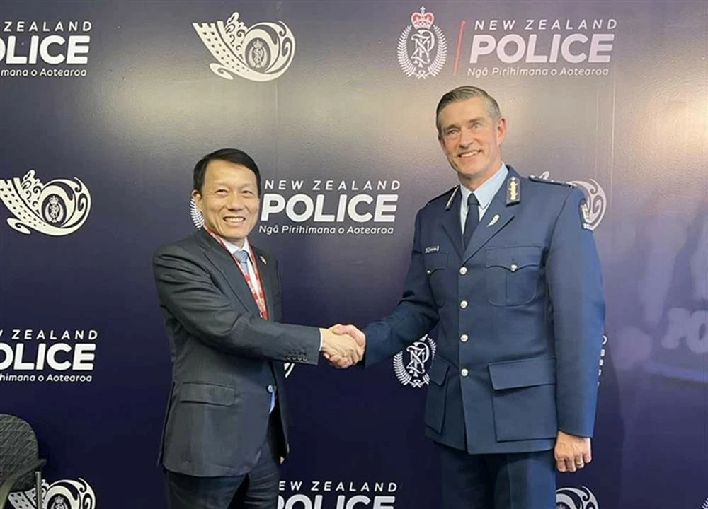 Việt Nam-New Zealand: Hợp tác vì tương lai chung, nơi di cư an toàn và không có cạm bẫy mua bán người Việt Nam-New Zealand: Hợp tác vì tương lai chung, nơi di cư an toàn và không có cạm bẫy mua bán người