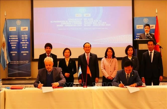 Hà Nội thúc đẩy hợp tác với các địa phương Argentina Hà Nội thúc đẩy hợp tác với các địa phương Argentina