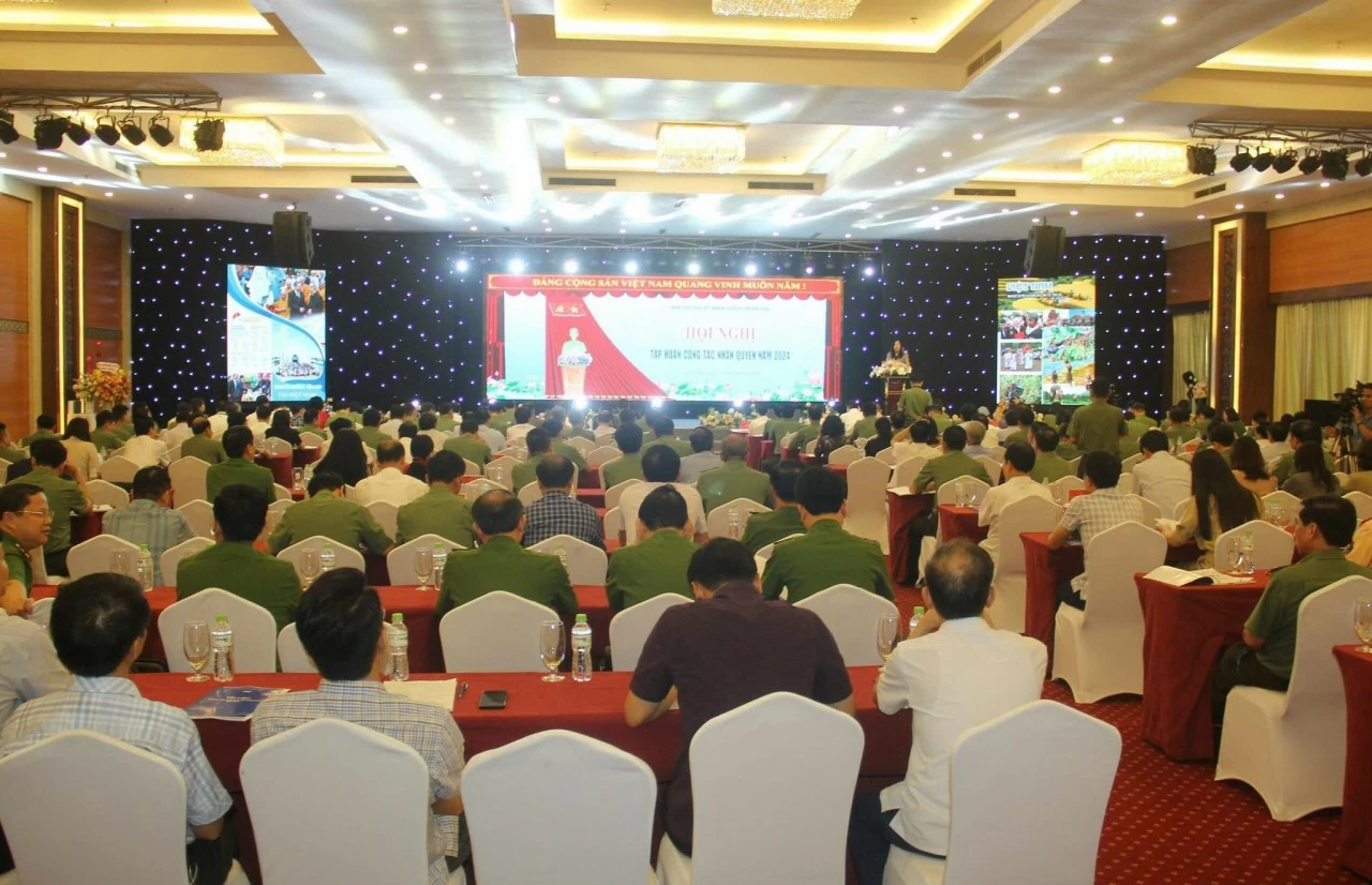 Nhận diện thách thức, thúc đẩy các giải pháp bảo đảm quyền con người Nhận diện thách thức, thúc đẩy các giải pháp bảo đảm quyền con người