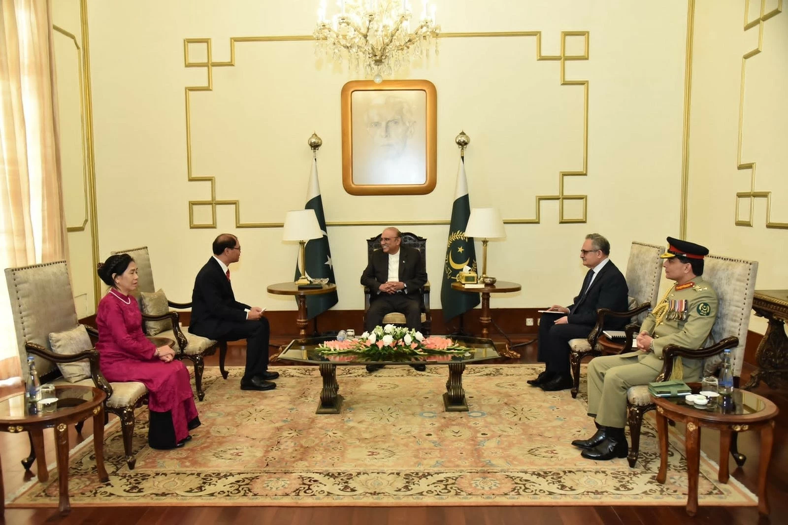 Đại sứ Phạm Anh Tuấn trình Thư uỷ nhiệm lên Tổng thống Pakistan Đại sứ Phạm Anh Tuấn trình Thư uỷ nhiệm lên Tổng thống Pakistan