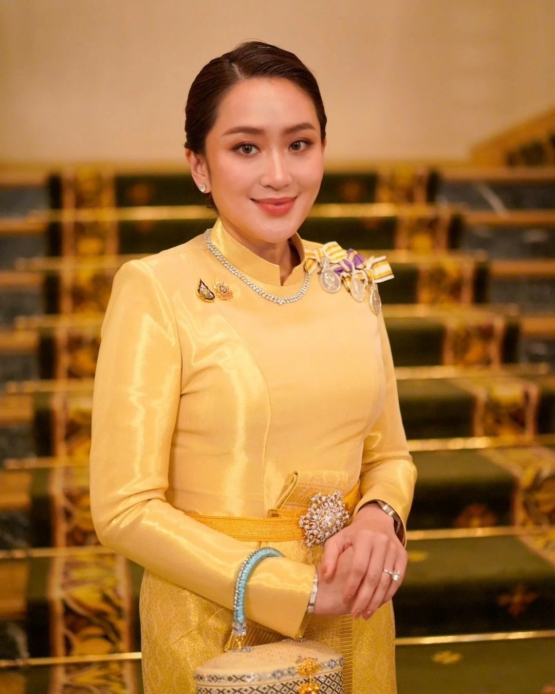 Gu thời trang của nữ thủ tướng trẻ nhất Thái Lan Gu thời trang của nữ thủ tướng trẻ nhất Thái Lan