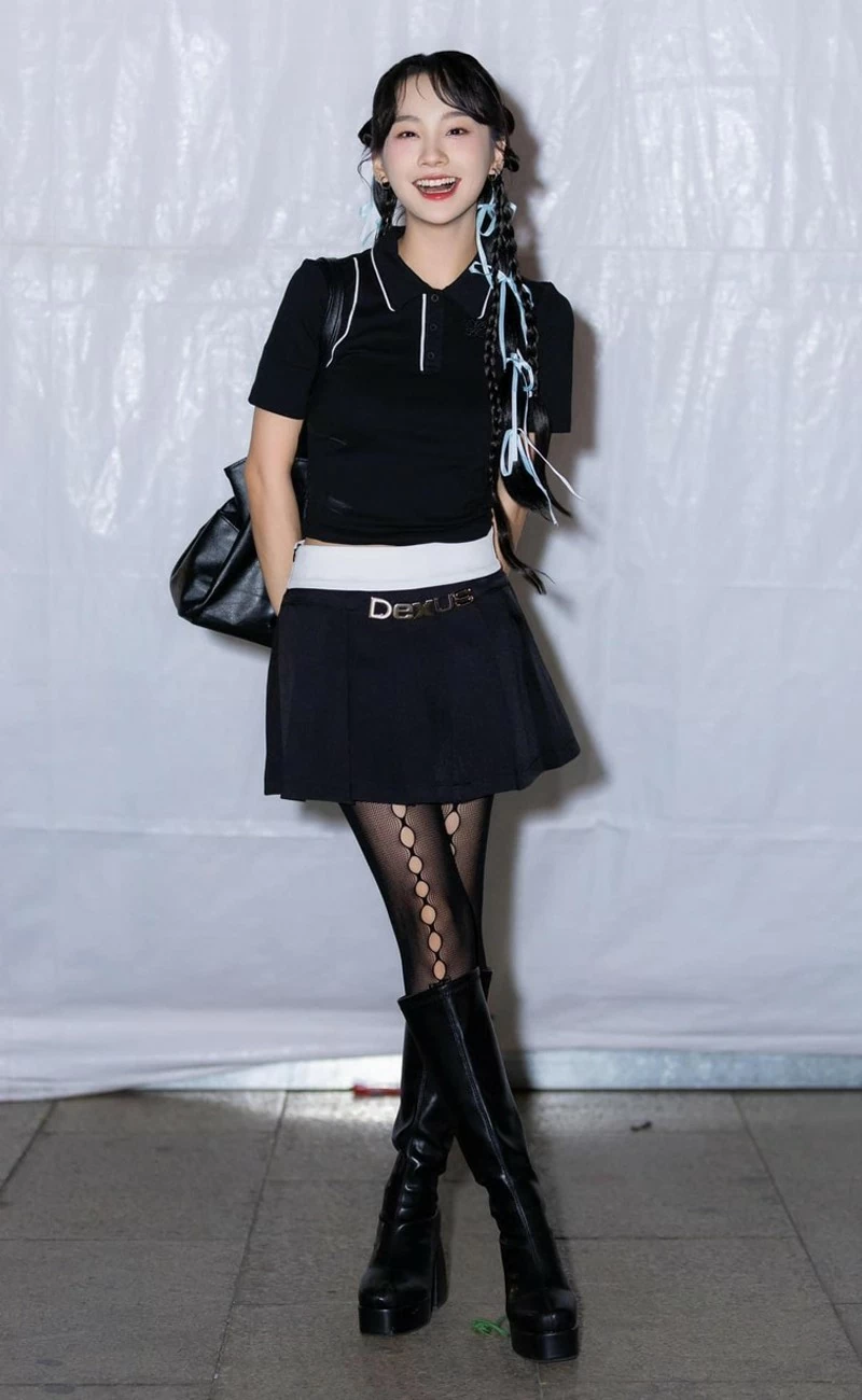 Nhan sắc trong veo của Thu Hà Ceri Nhan sắc trong veo của Thu Hà Ceri