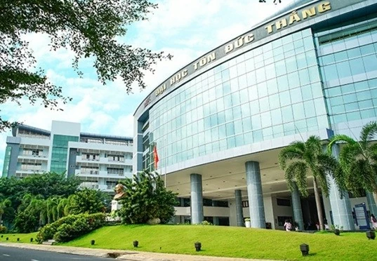 Điểm chuẩn Trường Đại học Tôn Đức Thắng Điểm chuẩn Trường Đại học Tôn Đức Thắng