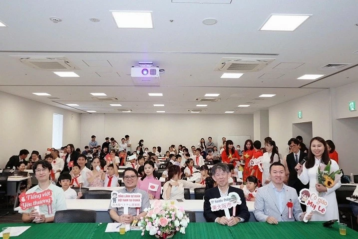 Lớp học tiếng Việt yêu thương cho trẻ em người Việt tại Nhật Bản Lớp học tiếng Việt yêu thương cho trẻ em người Việt tại Nhật Bản