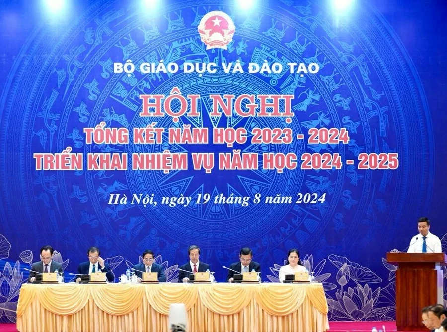 Quan tâm giáo dục để tạo nguồn lực phát triển đất nước nhanh và bền vững Quan tâm giáo dục để tạo nguồn lực phát triển đất nước nhanh và bền vững