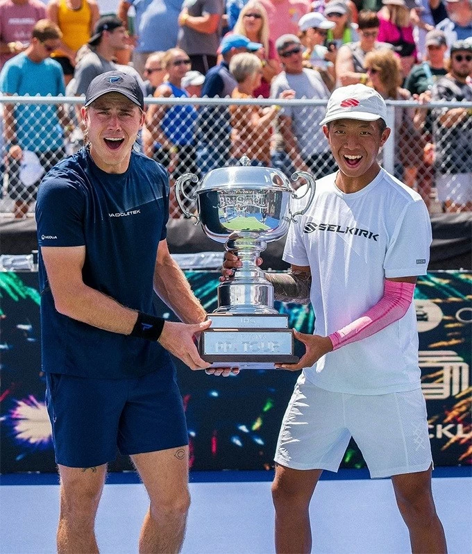 VĐV pickleball người Mỹ gốc Việt Quang Dương vô địch giải thế giới VĐV pickleball người Mỹ gốc Việt Quang Dương vô địch giải thế giới