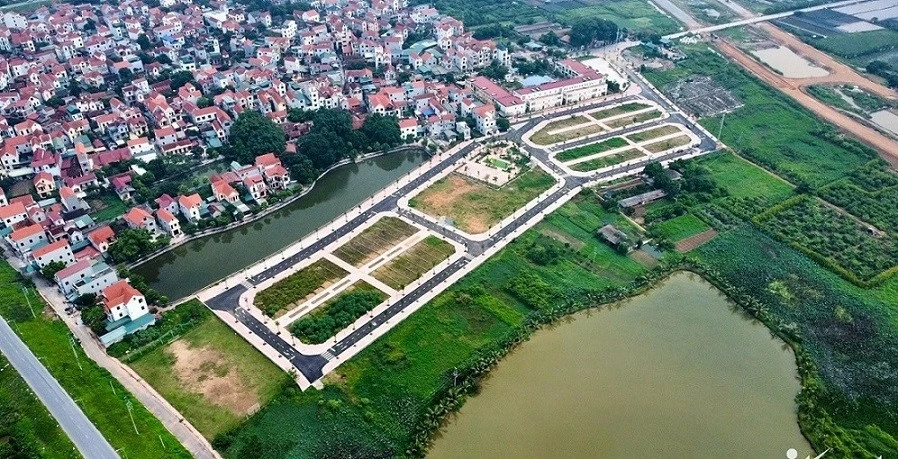 Khu đất đấu giá Lòng Khúc, xã Tiền Yên, huyện Hoài Đức nằm sát với dự án đường Vành đai 4. (Nguồn: Vietnamnet) Khu đất đấu giá Lòng Khúc, xã Tiền Yên, huyện Hoài Đức nằm sát với dự án đường Vành đai 4. (Nguồn: Vietnamnet)
