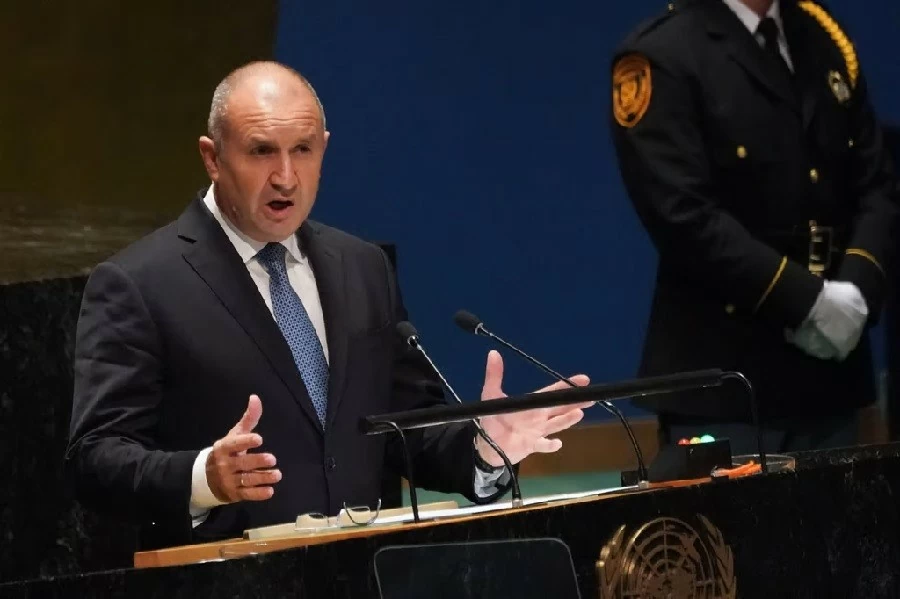 Bulgaria: Hoãn vô thời hạn bầu cử quốc hội, Tổng thống gạch đề cử cho chức Thủ tướng lâm thời Bulgaria: Hoãn vô thời hạn bầu cử quốc hội, Tổng thống gạch đề cử cho chức Thủ tướng lâm thời