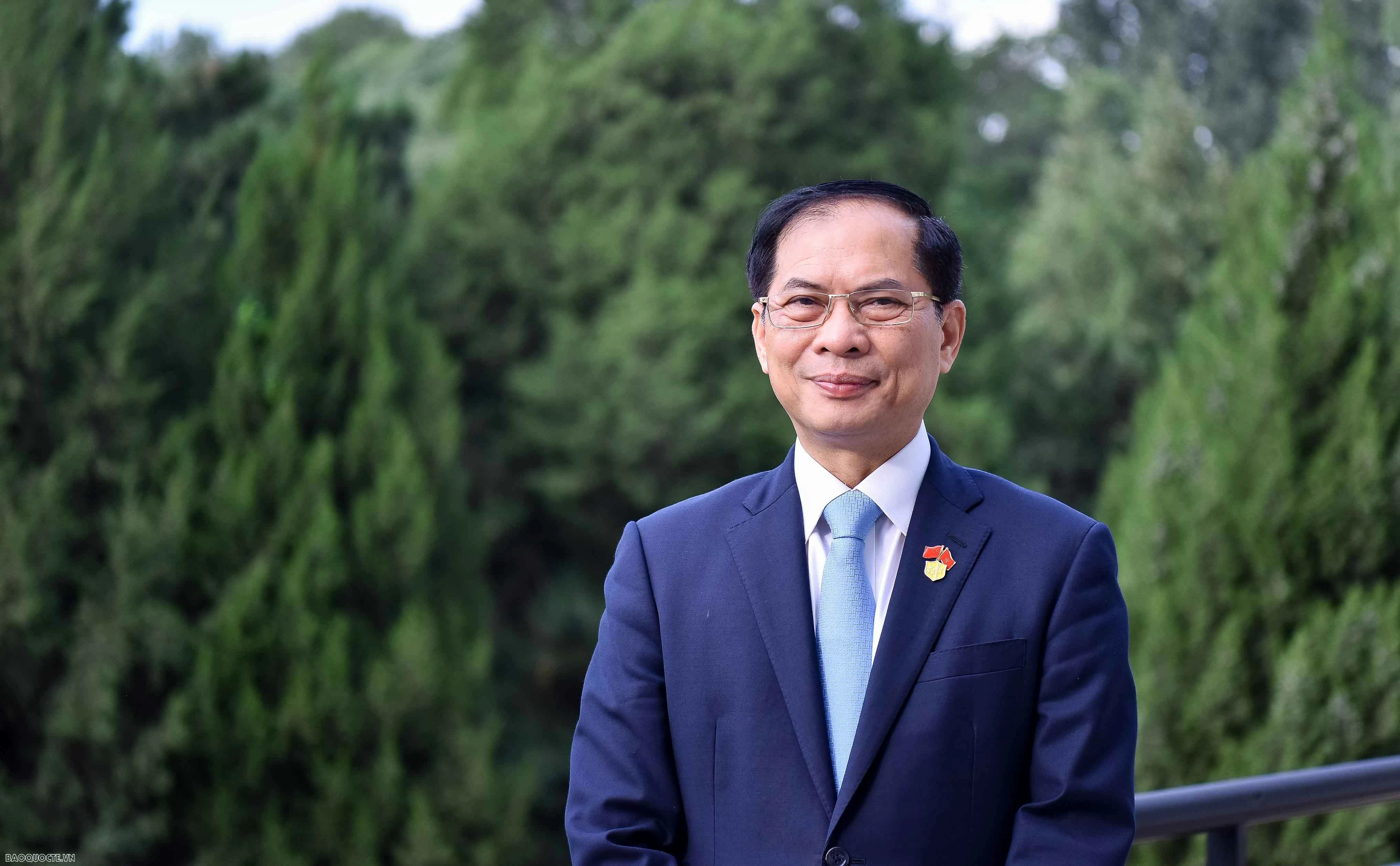 5 phương diện chính Việt Nam và Trung Quốc sẽ tập trung thúc đẩy hợp tác 5 phương diện chính Việt Nam và Trung Quốc sẽ tập trung thúc đẩy hợp tác