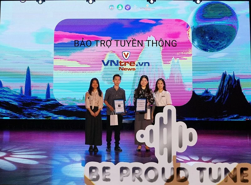 Trang tin tức VNtre.vn vinh dự đồng hành cùng cuộc thi Be Proud Tune 2024. Trang tin tức VNtre.vn vinh dự đồng hành cùng cuộc thi Be Proud Tune 2024.