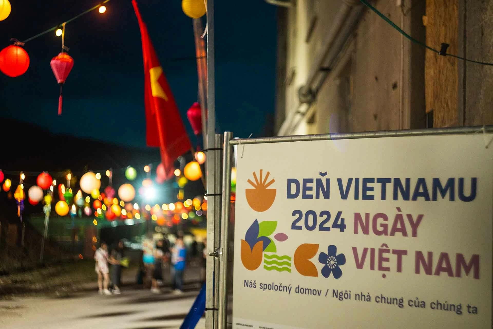 Ngày Việt Nam tại Slovakia: Không khí vui tươi, đặc sắc đậm chất văn hóa Ngày Việt Nam tại Slovakia: Không khí vui tươi, đặc sắc đậm chất văn hóa