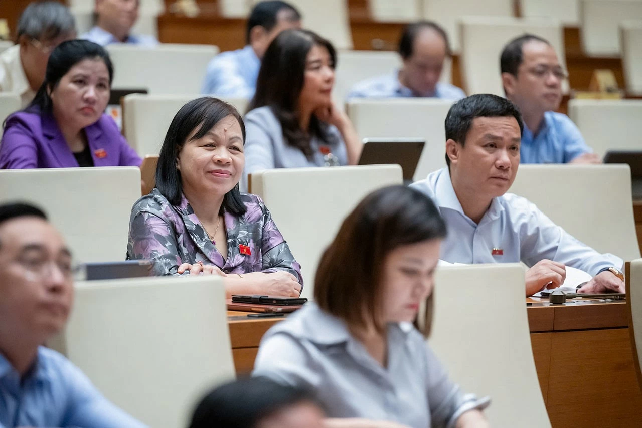 Hôm nay 21/8, Ủy ban Thường vụ Quốc hội tổ chức hoạt động chất vấn và trả lời chất vấn Hôm nay 21/8, Ủy ban Thường vụ Quốc hội tổ chức hoạt động chất vấn và trả lời chất vấn