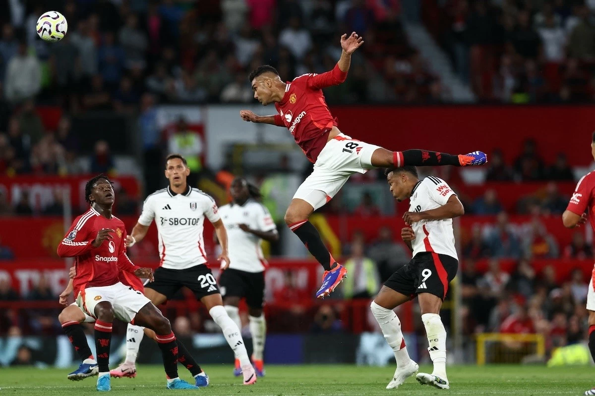 MU: Casemiro quyết tâm thể hiện phong độ mang niềm vui cho HLV Erik ten Hag MU: Casemiro quyết tâm thể hiện phong độ mang niềm vui cho HLV Erik ten Hag