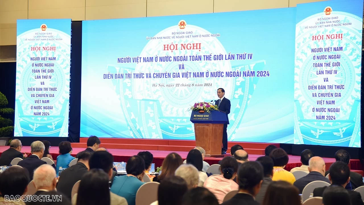 Khai mạc Hội nghị người Việt Nam ở nước ngoài toàn thế giới lần thứ 4 và Diễn đàn Trí thức, chuyên gia Việt Nam ở nước ngoài Khai mạc Hội nghị người Việt Nam ở nước ngoài toàn thế giới lần thứ 4 và Diễn đàn Trí thức, chuyên gia Việt Nam ở nước ngoài