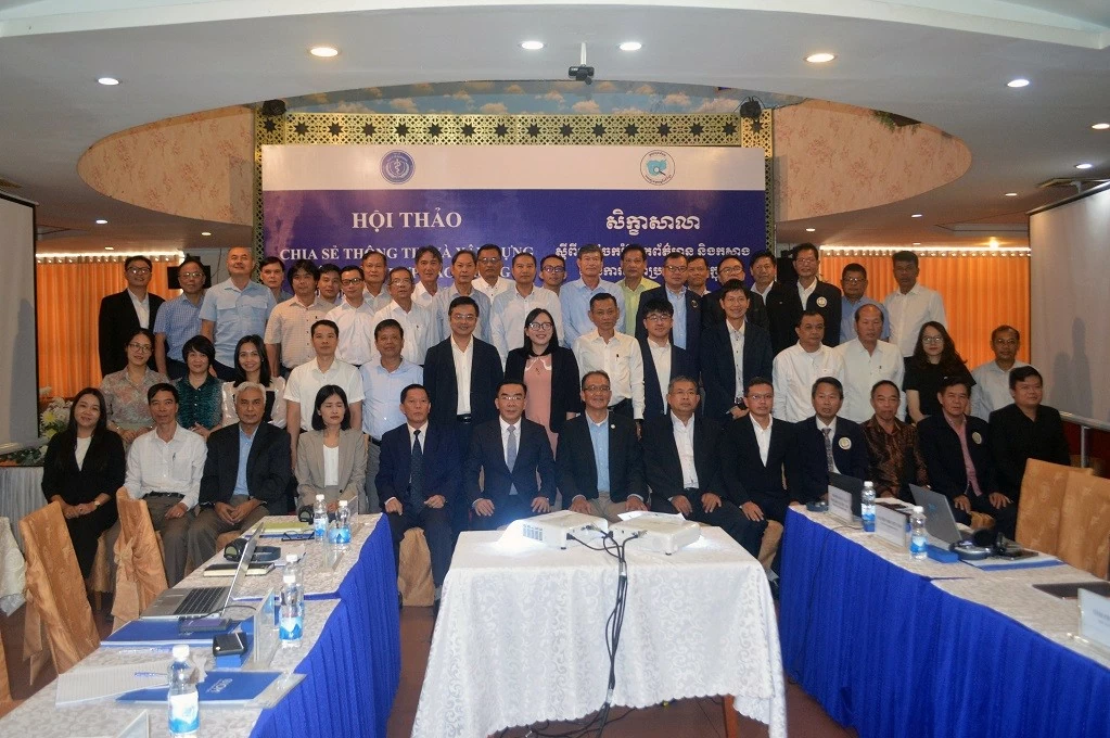 Tăng cường hợp tác xuyên biên giới Việt Nam-Campuchia sẵn sàng ứng phó với các đại dịch trong tương lai Tăng cường hợp tác xuyên biên giới Việt Nam-Campuchia sẵn sàng ứng phó với các đại dịch trong tương lai