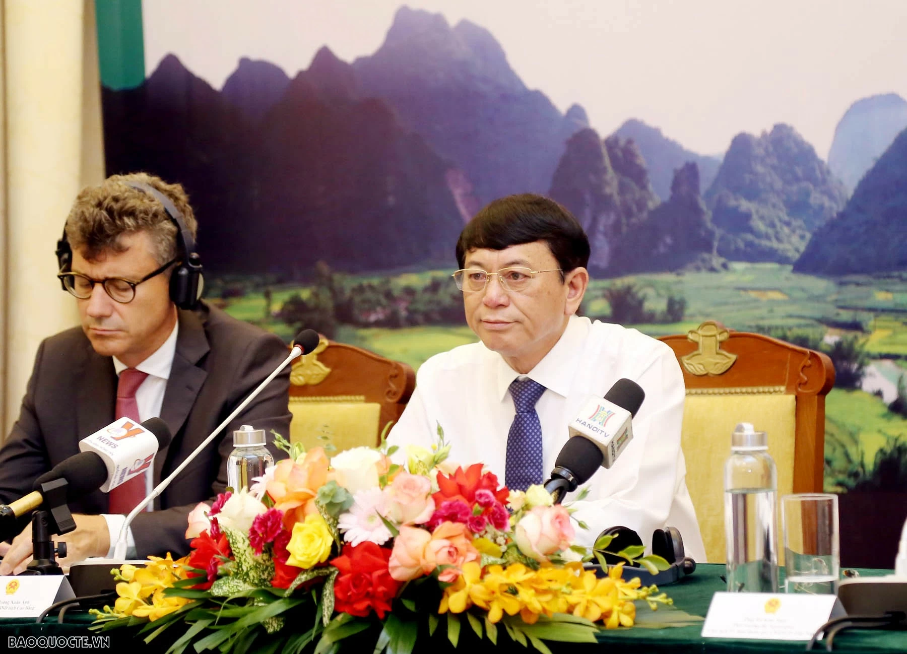 Hội nghị quốc tế của mạng lưới công viên địa chất toàn cầu UNESCO khu vực châu Á-Thái Bình Dương hướng tới đưa du lịch Cao Bằng trở thành ngành kinh tế mũi nhọn. Họp báo về Hội nghị quốc tế lần thứ 8 của Mạng lưới Công viên địa chất UNESCO khu vực châu Á Thái Bình Dương (APGN 8)