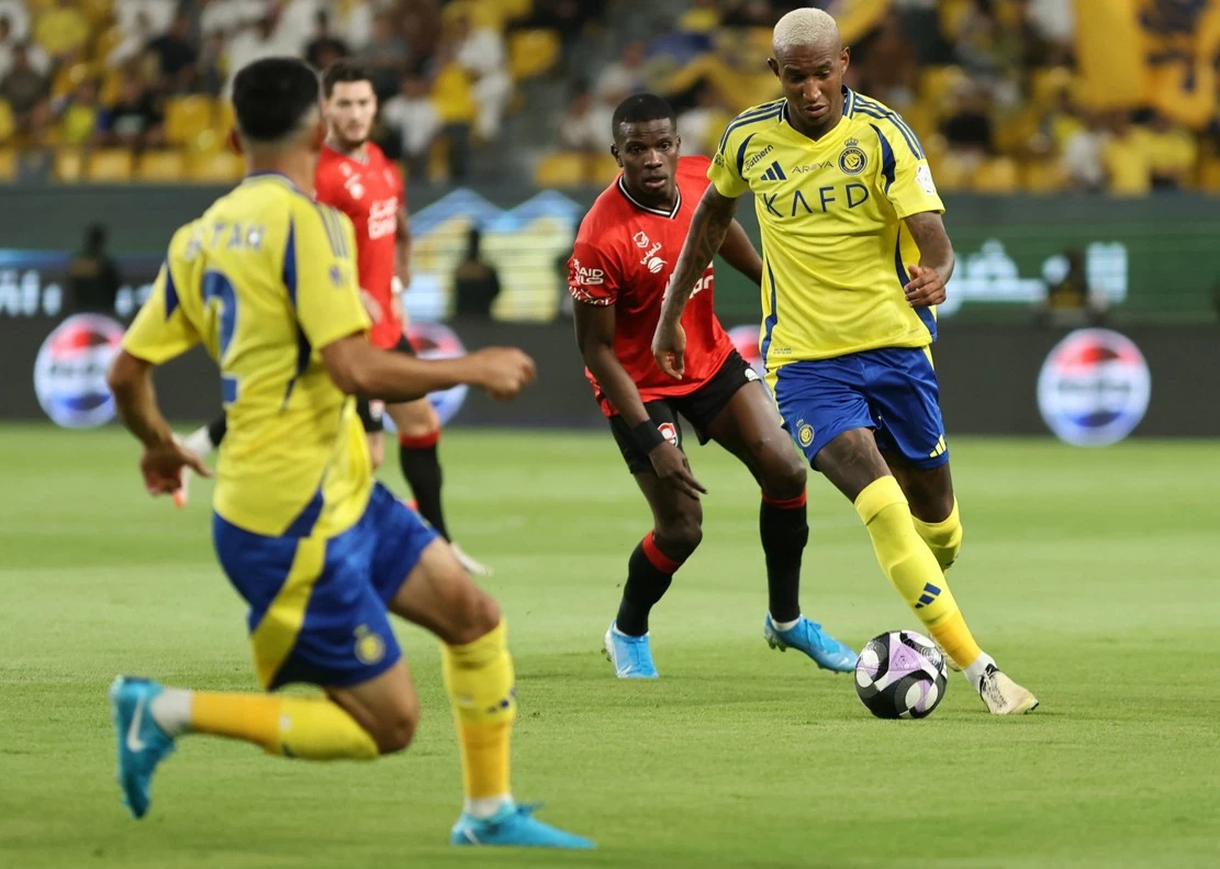 Saudi Pro League 2024/25: Hình ảnh trận đấu Ronaldo ghi bàn, Al-Nassr hòa Al Raed Saudi Pro League 2024/25: Hình ảnh trận đấu Ronaldo ghi bàn, Al-Nassr hòa Al Raed