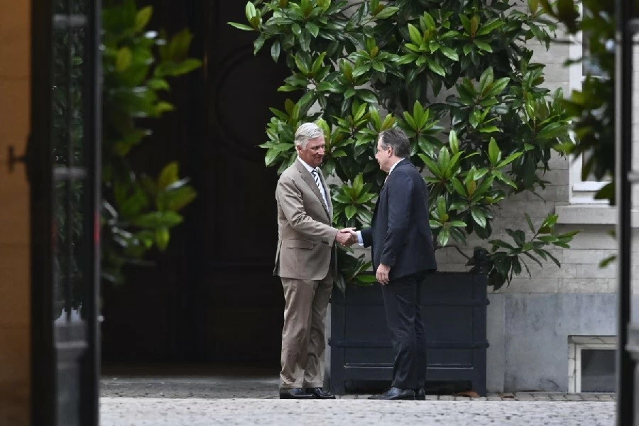 Bỉ: Đàm phán lập chính phủ bất thành, người được 'chọn mặt gửi vàng' bỏ cuộc, khủng hoảng chính trị chực chờ bùng phát Bỉ: Đàm phán lập chính phủ bất thành, người được 'chọn mặt gửi vàng' bỏ cuộc, khủng hoảng chính trị chực chờ bùng phát