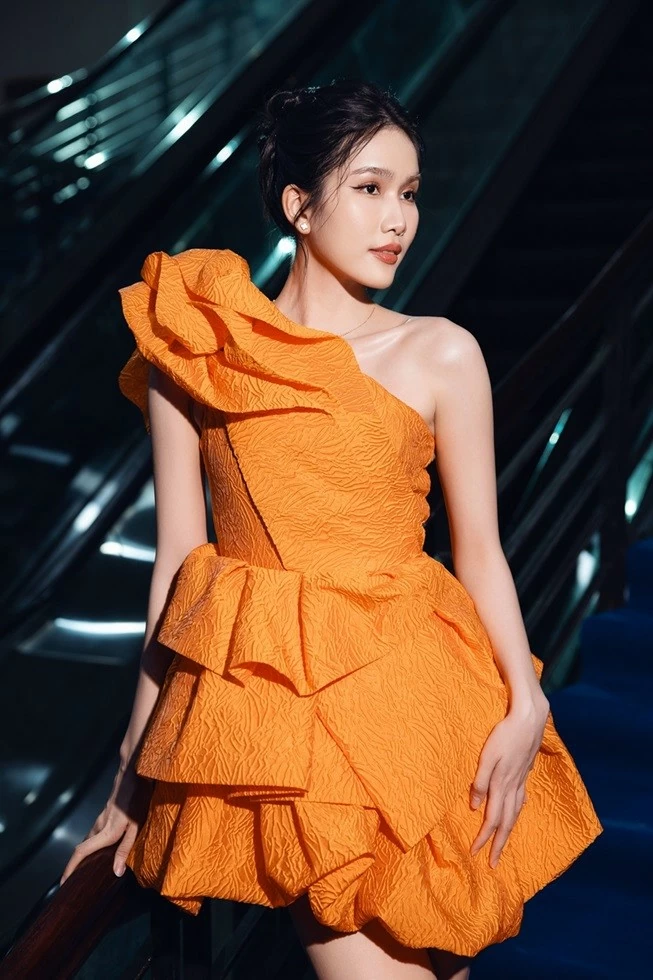 Á hậu Phương Anh Á hậu Phương Anh