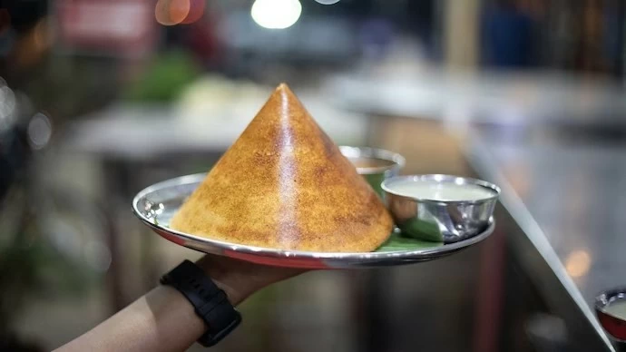 Hơn 45 nhà hàng Ấn Độ đang cung cấp các món ăn truyền thống Ấn Độ trên khắp Ba Lan. (Nguồn: India Today) Hơn 45 nhà hàng Ấn Độ đang cung cấp các món ăn truyền thống Ấn Độ trên khắp Ba Lan. (Nguồn: India Today)