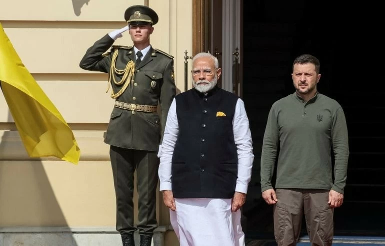 Thủ tướng Ấn Độ và Tổng thống Ukraine. Ảnh Reuters. Thủ tướng Ấn Độ và Tổng thống Ukraine. Ảnh Reuters.