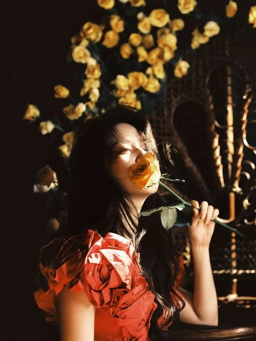 Lưu Diệc Phi mừng sinh nhật tuổi 37 Lưu Diệc Phi mừng sinh nhật tuổi 37